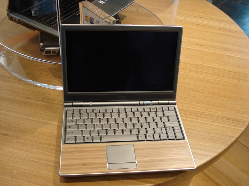 Illustration for article titled Asus' Updated EcoBook Bamboo Laptop Hands On (Gallery)